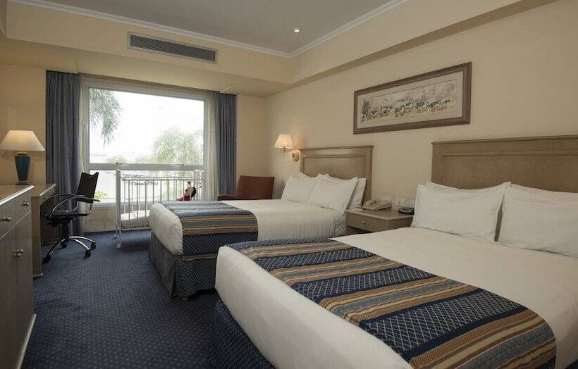 シングルデラックスルーム, Holiday Inn Cordoba, An Ihg