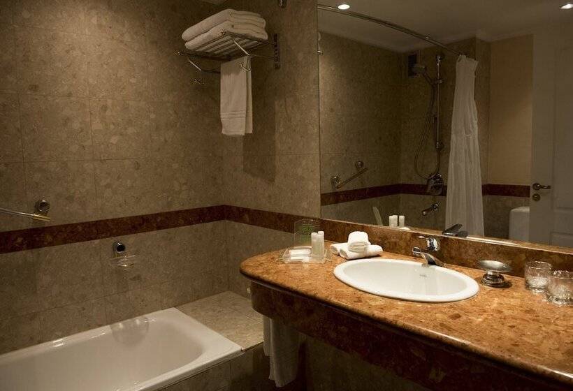 シングルデラックスルーム, Holiday Inn Cordoba, An Ihg