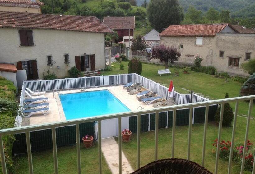 Номер Стандарт, Hostellerie De La Poste