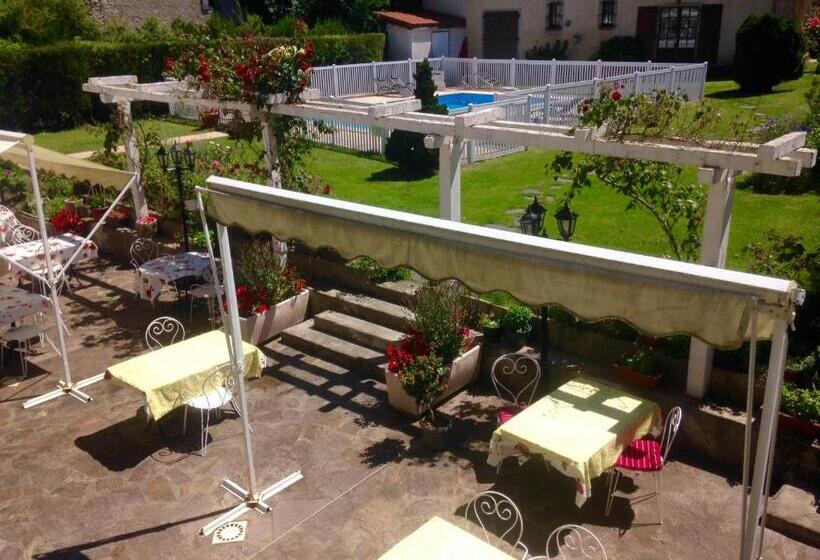 Номер Economy, Hostellerie De La Poste