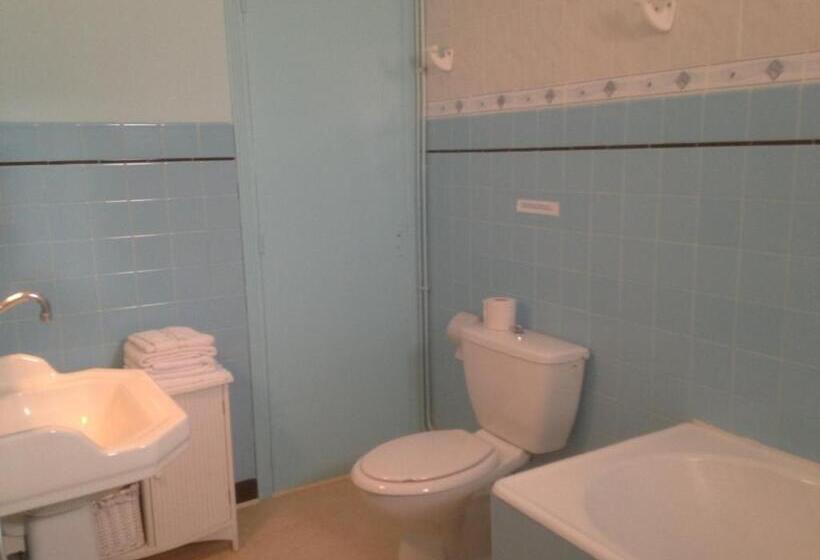 Номер Economy, Hostellerie De La Poste