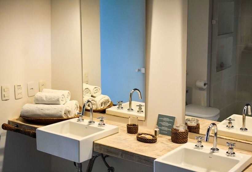 חדר פרמיום נוף לים, La Pedrera Small Hotel & Spa