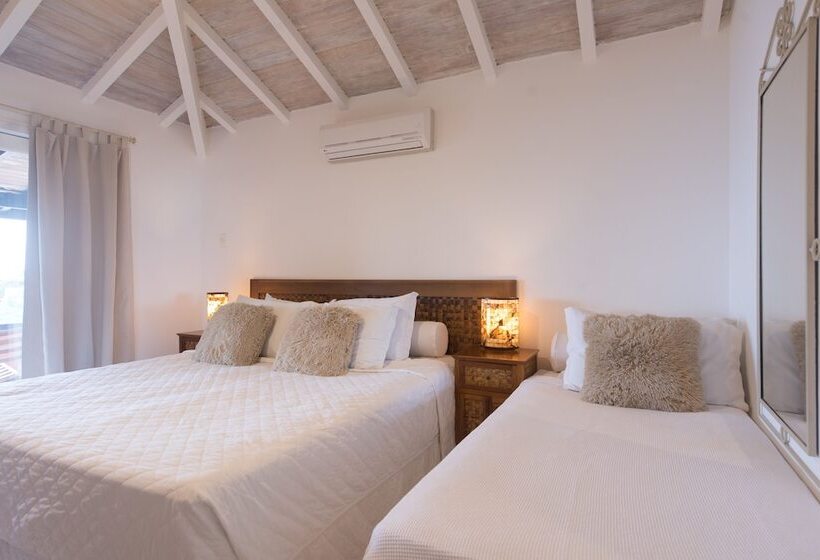 חדר פרמיום נוף לים, La Pedrera Small Hotel & Spa