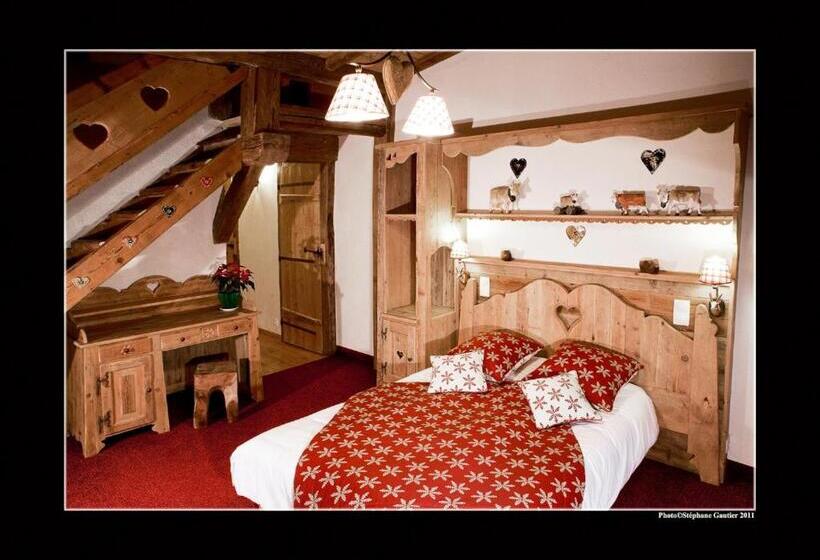 اتاق استاندارد سه نفره, L'Equipe