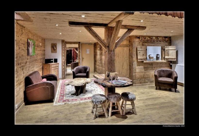 سوییت دوبلکس, L'Equipe