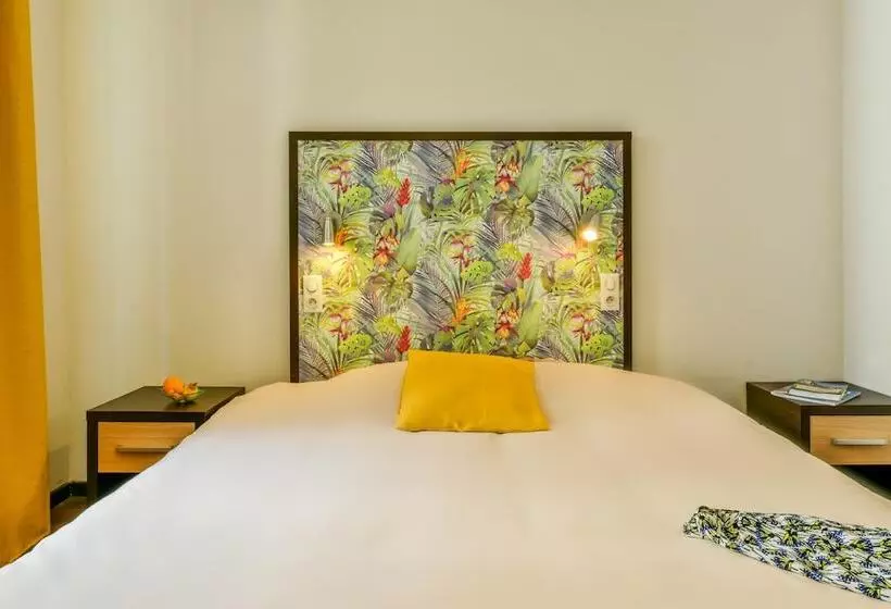 スタンダードルーム, Logis Hôtel Le Commerce