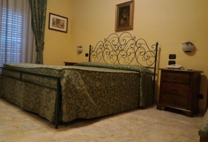 חדר סטנדרט, Primavera Dell'etna