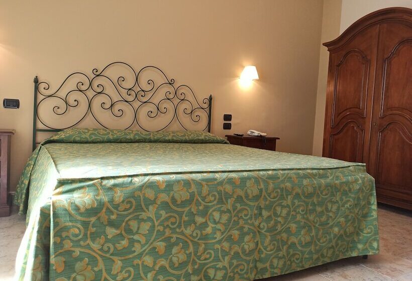 חדר סטנדרט, Primavera Dell'etna