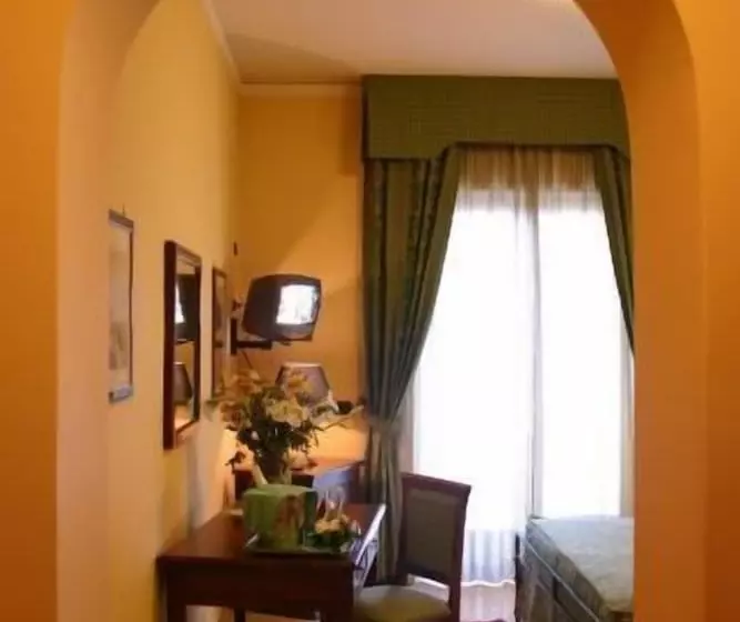 اتاق استاندارد با چشمانداز دریا, Primavera Dell'etna