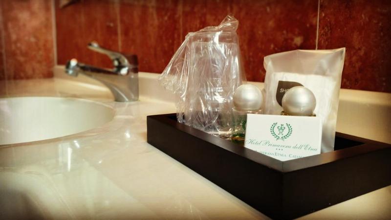 חדר סטנדרט יחיד, Primavera Dell'etna