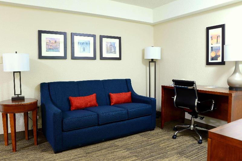 标准单人间, Reytan