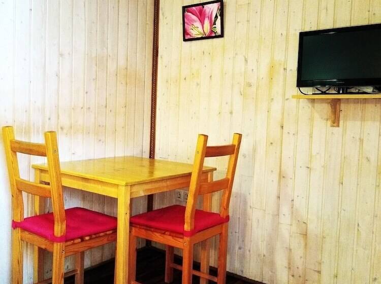 חדר קומפורט, Abyrvalg