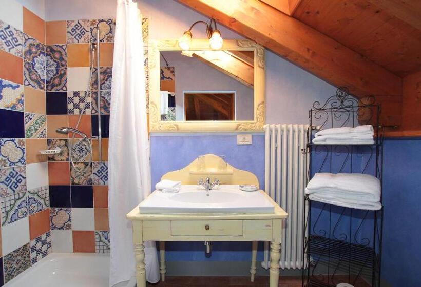 标准间带阳台, Fattoria L'amorosa