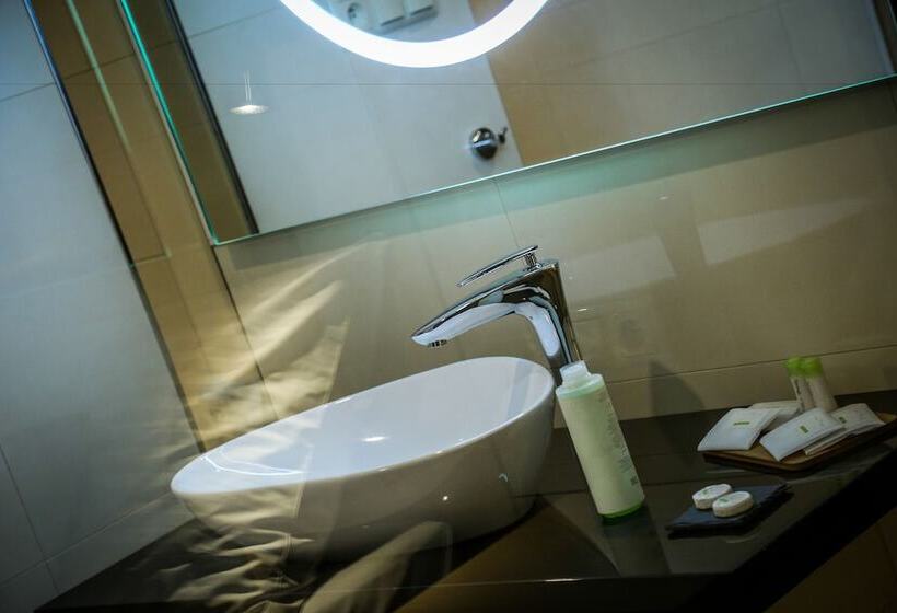 수피리어 룸, Thermal šírava