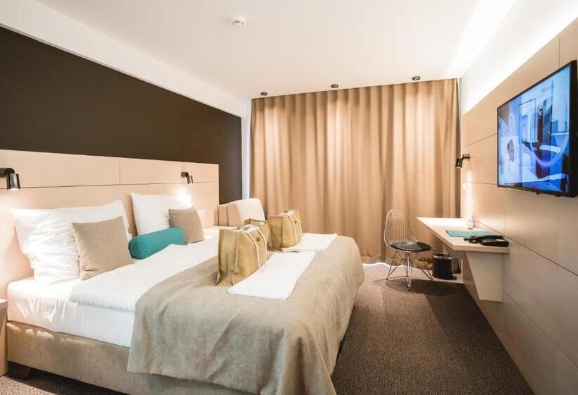 수피리어 룸, Thermal šírava