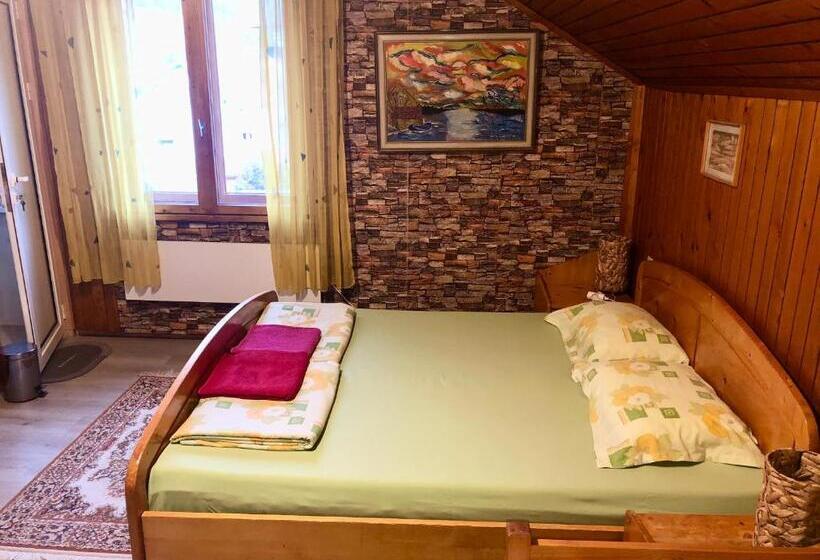 스탠다드 트리플 룸, Guest House Niya