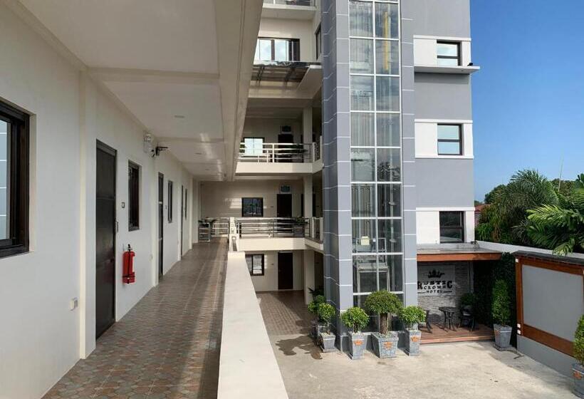 스탠다드 룸, Rustic Crown