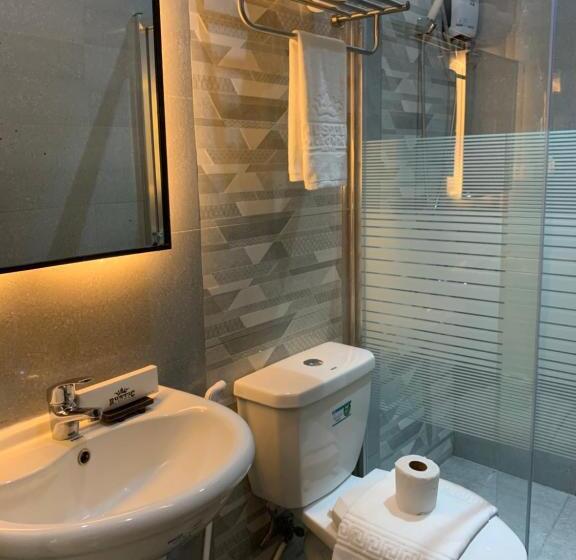 스탠다드 룸, Rustic Crown