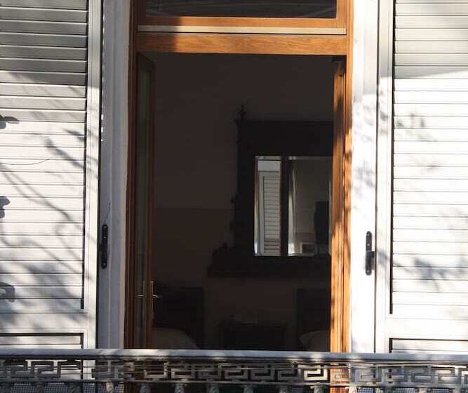 غرفة قياسية فردية, Albergo Avalon