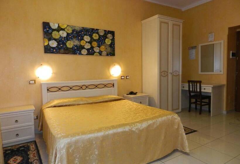 غرفة قياسية, Antico Distretto