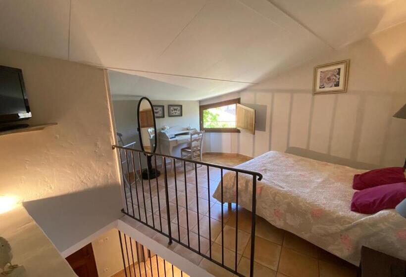 Номер Basic, Auberge De La Tour De Brison
