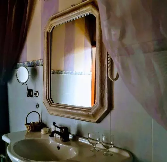クラシックルーム, Castello San Giuseppe   Historical Bed And Breakfast