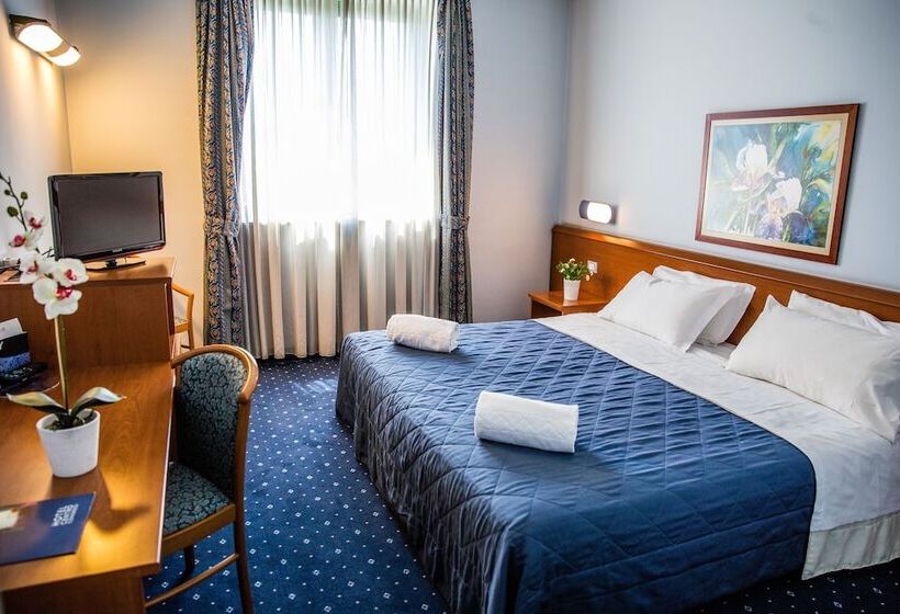 חדר סטנדרט, Glis