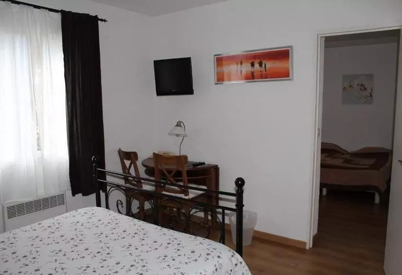 سوییت, Hôtel Le Clos Des Pins