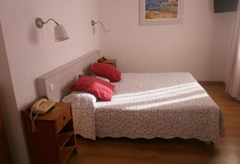 חדר סטנדרט יחיד, Hôtel Le Clos Des Pins