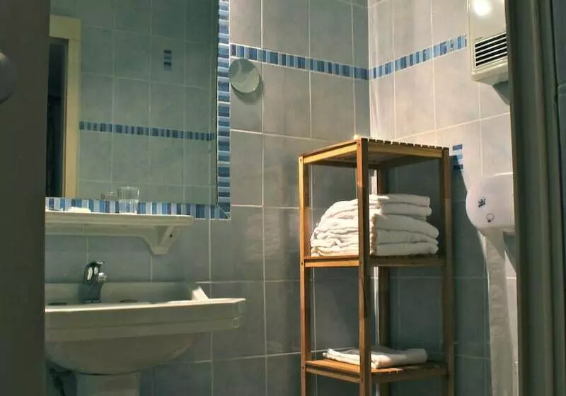 اتاق استاندارد, Hôtel Restaurant Le Colombier