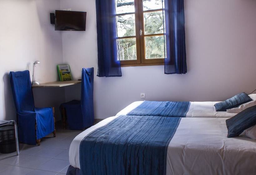 חדר סטנדרט, Hôtel Restaurant Le Colombier