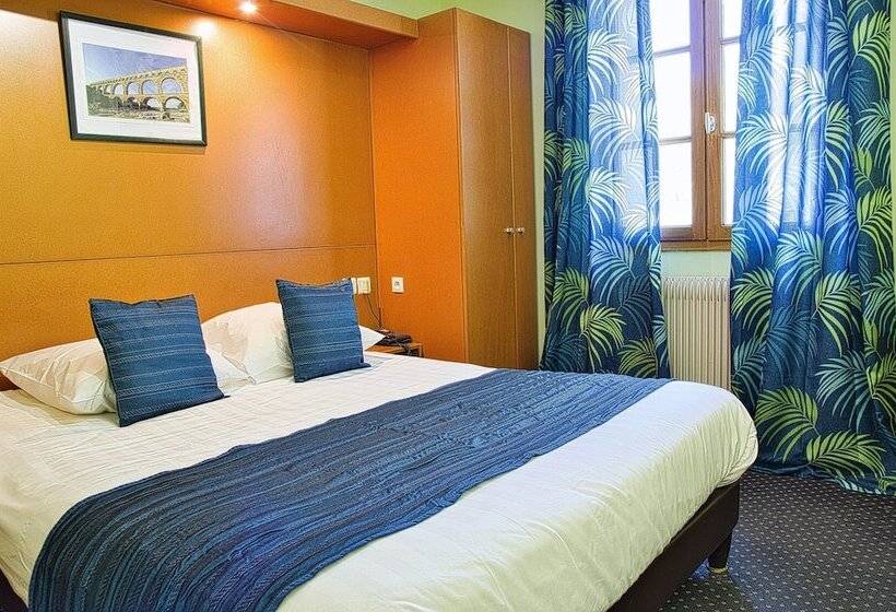 חדר סטנדרט מיטה זוגית, Hôtel Restaurant Le Colombier