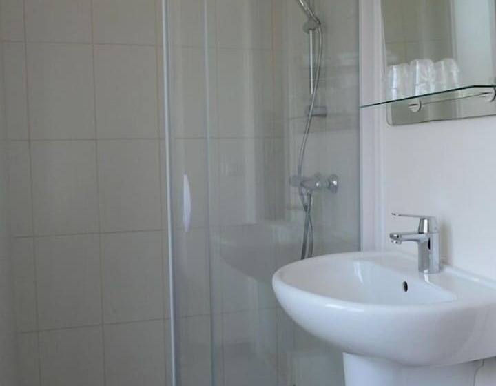 スーペリアールーム, Hôtel Restaurant Les Agriculteurs