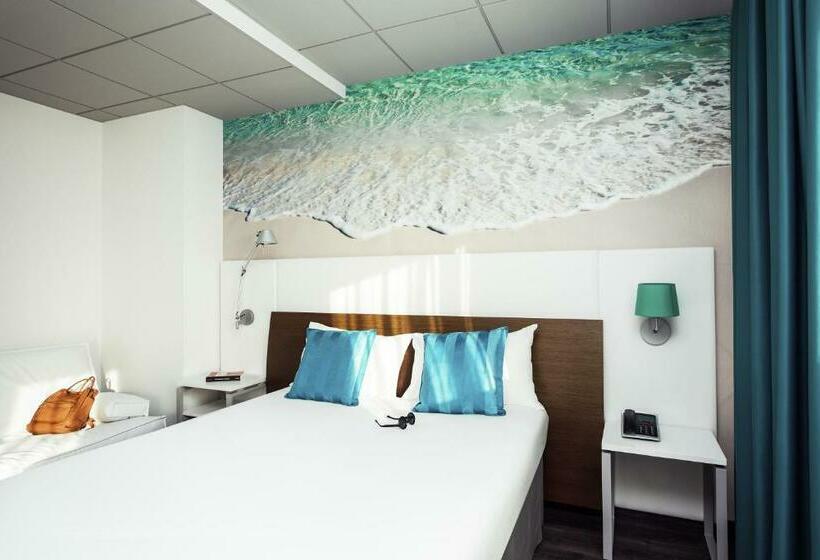 اتاق سوپریور با بالکن, Ibis Styles A Coruna