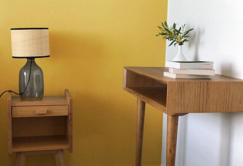 חדר סטנדרט, Le Homard Bleu