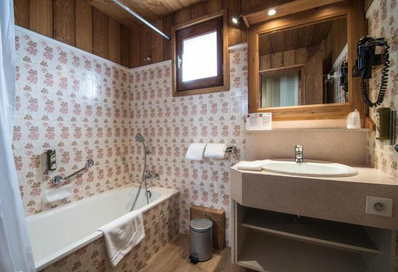 バルコニー付スタンダード4ベッドルーム, Le Relais Du Petit Saint Bernard