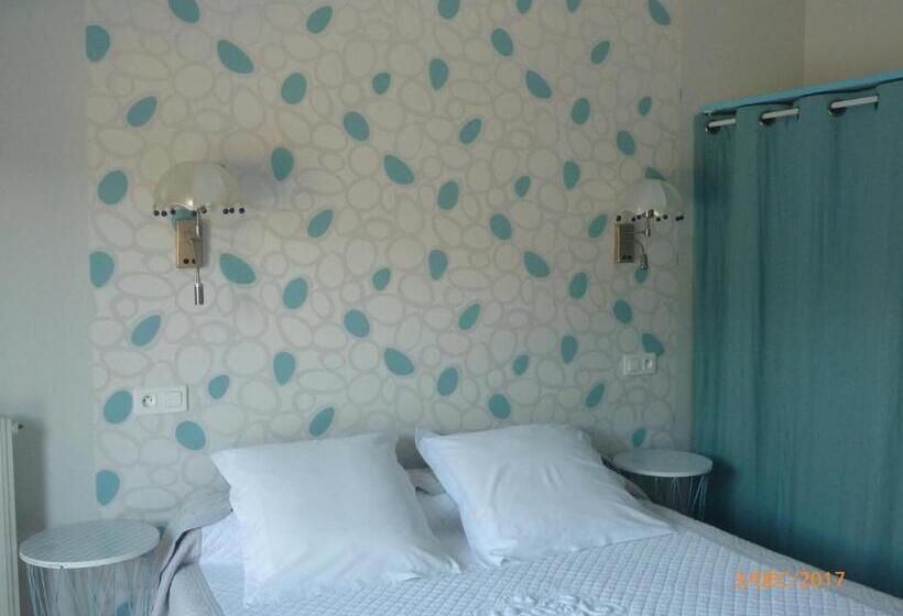 غرفة كمفورت مع بلكونة, Les Tilleuls