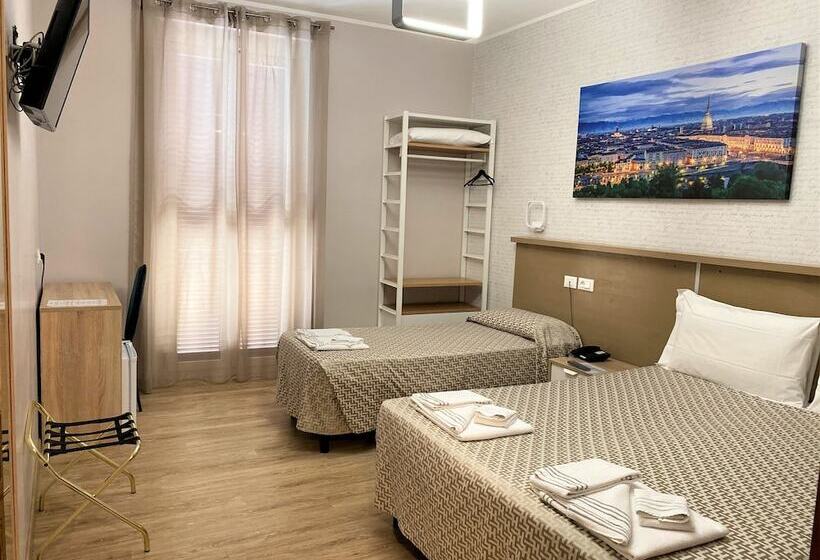 غرفة قياسية ثلاثية, Lo Scudiero