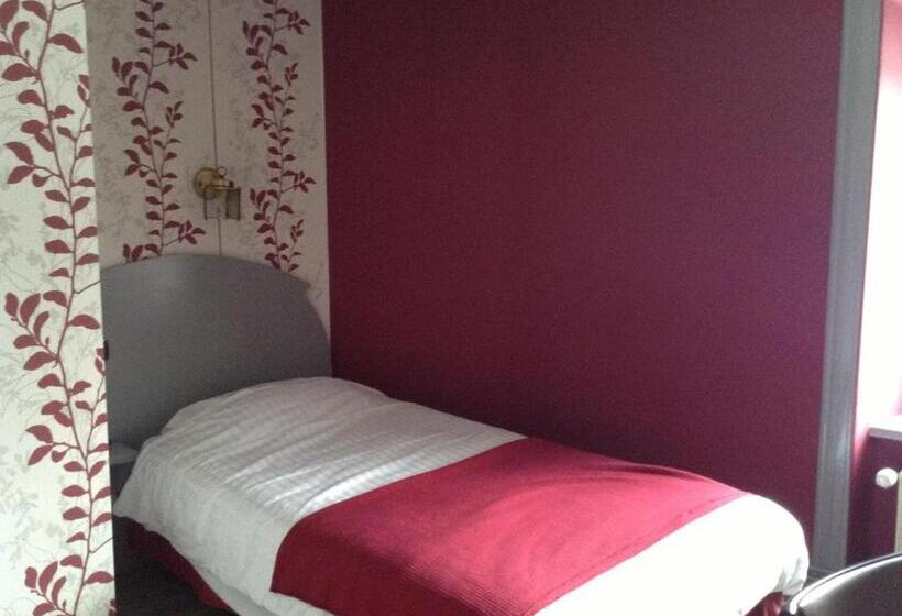 庭の見えるシングルルーム, Logis Spa Hotel Restaurant De La Poste