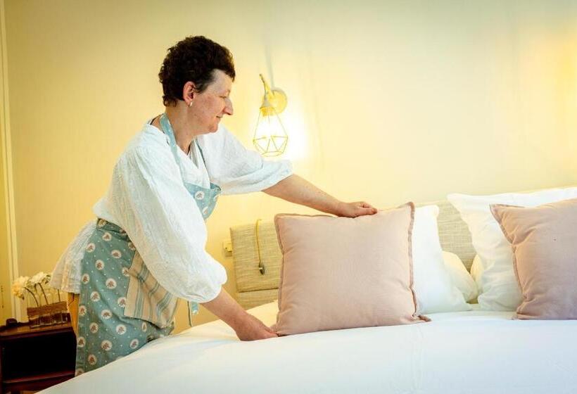 غرفة قياسية, Logis Relais De La Source