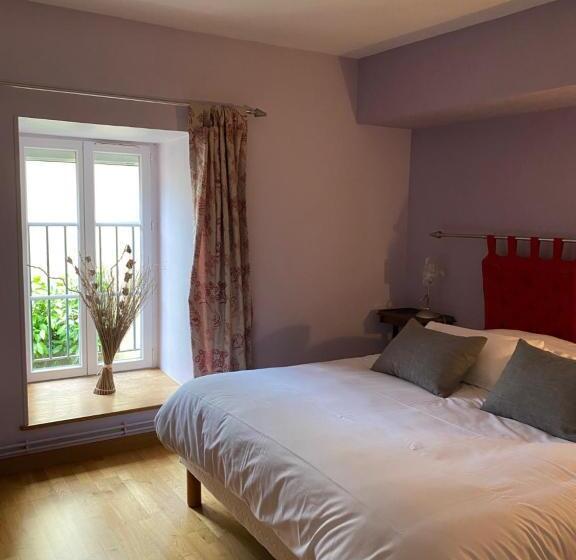 شقة غرفتين, Logis Relais De La Source