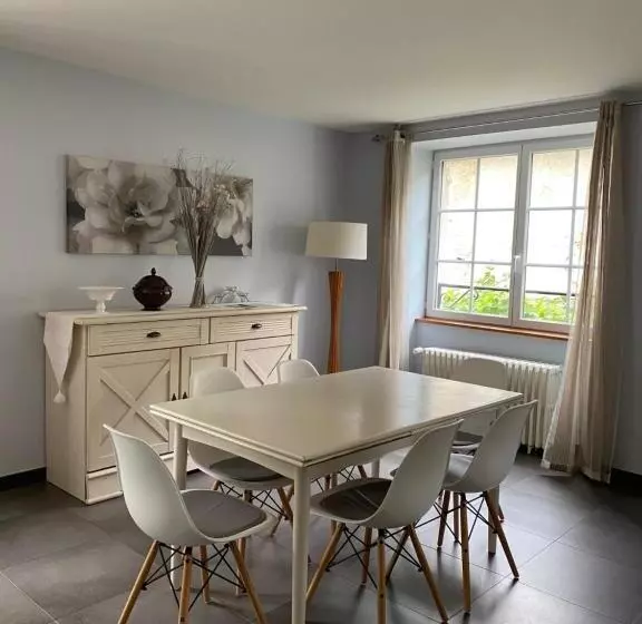 2ベッドルームアパートメント, Logis Relais De La Source