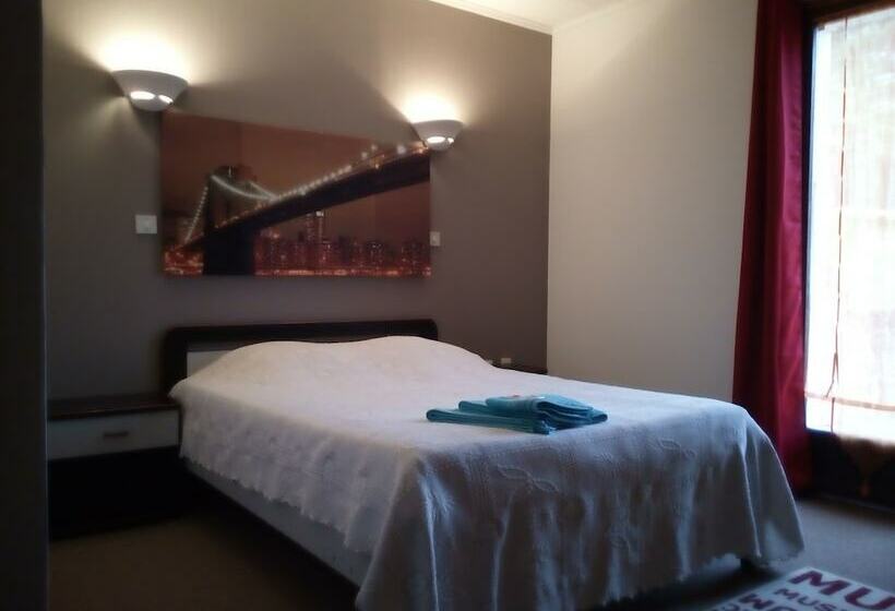 غرفة قياسية, Mas Du Colombier