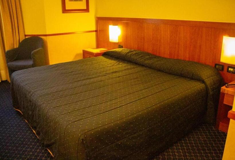 غرفة قياسية, Pacific Hotel Fortino