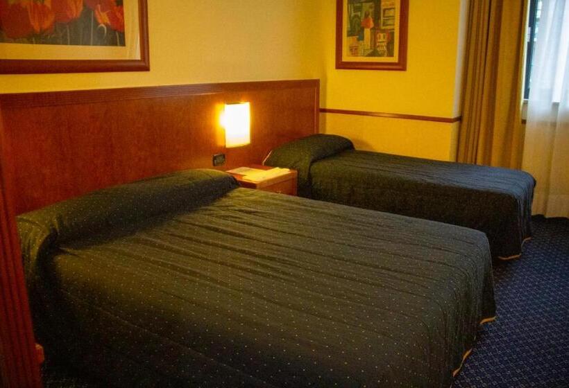 غرفة أساسية, Pacific Hotel Fortino