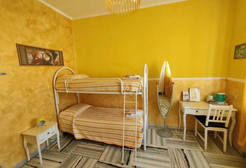 스탠다드 룸 공동 욕실, Serenella