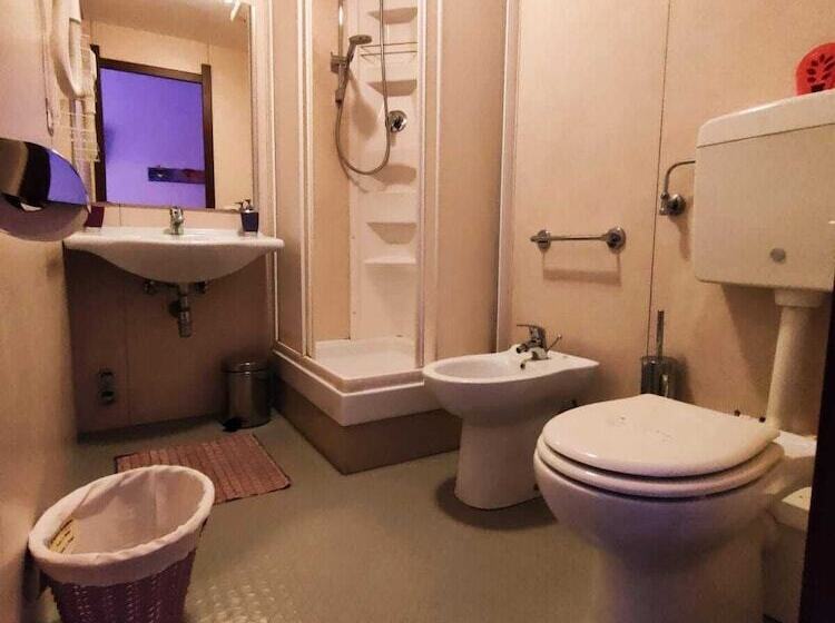 스탠다드 룸, Serenella