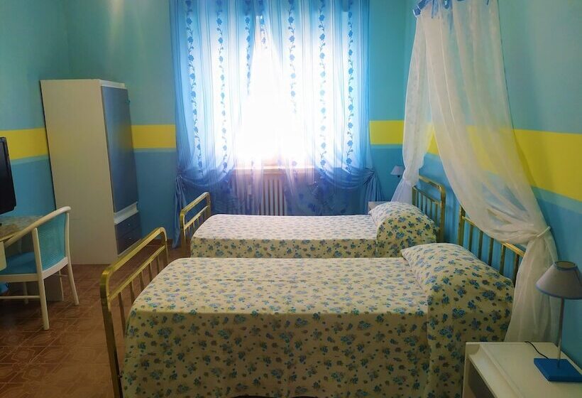 스탠다드 룸 공동 욕실, Serenella