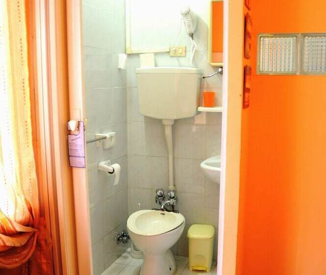 스탠다드 룸, Serenella