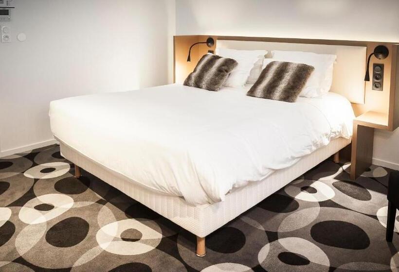 Номер Стандарт с Гидромассажем, The Originals Boutique, Hôtel Bulles By Forgeron, Lille Sud